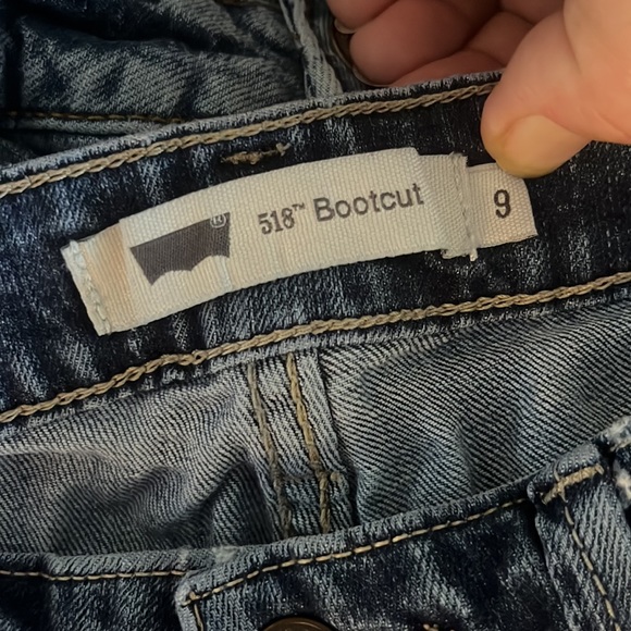 Levi’s 518 Bootcut jeans - Picture 5 of 6